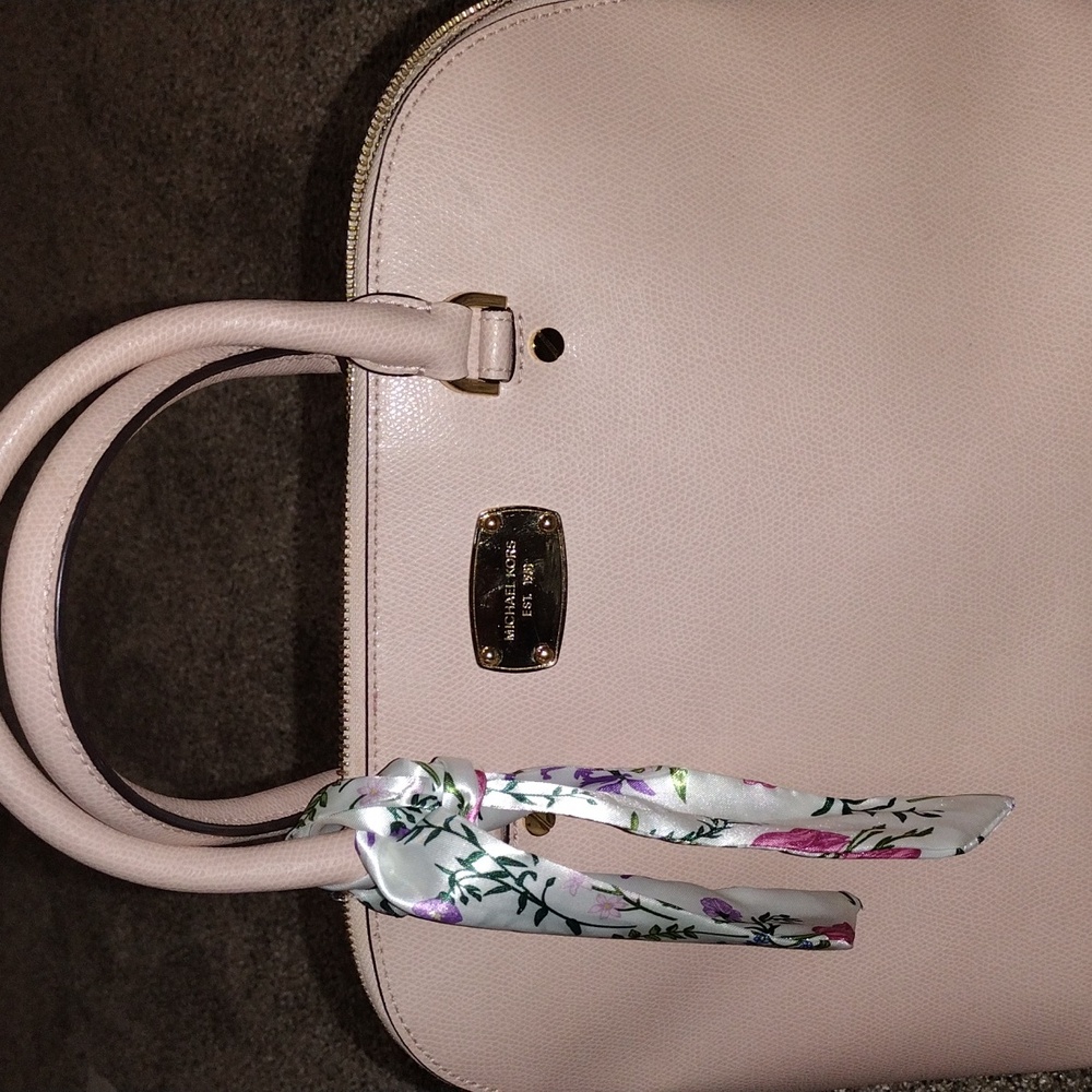 Michael Kors Soft Pink Leather Satchel - Picture 15 of 16